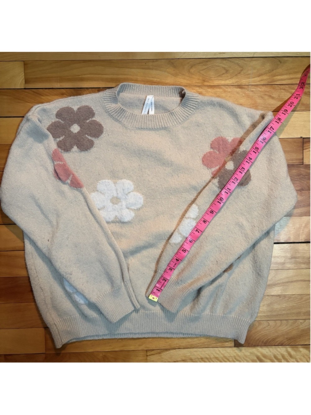 Dreamers By Debut Daisy Floral Knit Sweater - Medium 🌸 - Picture 5 of 10